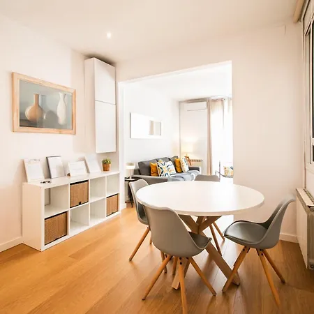 42ara1026 - Spacious In Eixample * Barcelona